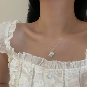 Elegant Natural Freshwater Pearl Necklace