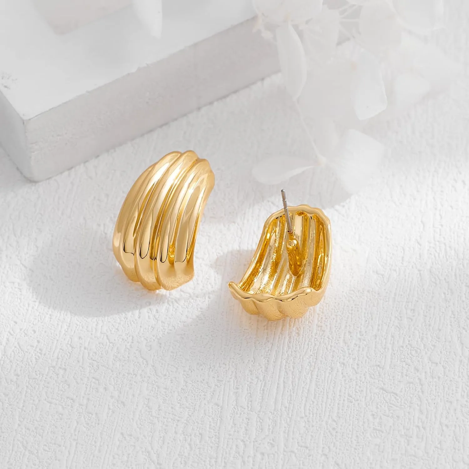 MUYAN Chunky Gold Textured Earrings for Women Trendy Minimalist Large Chunky Studs Fashion Jewelry