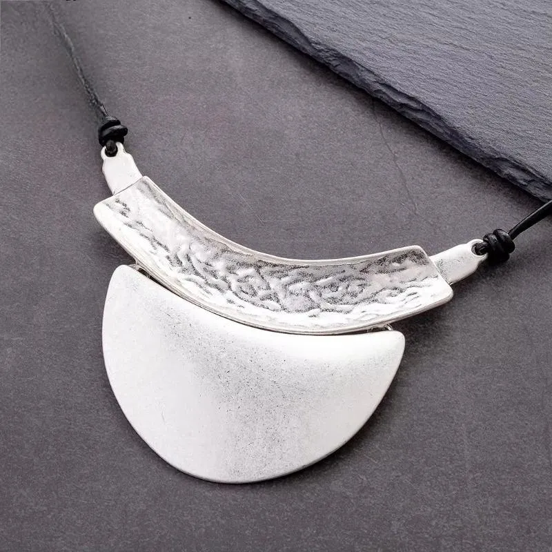 New in Chunky Chokers Necklace for Women Geometric Leather Goth Women's