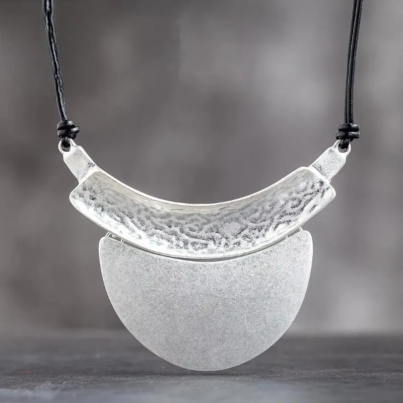 New in Chunky Chokers Necklace for Women Geometric Leather Goth Women's