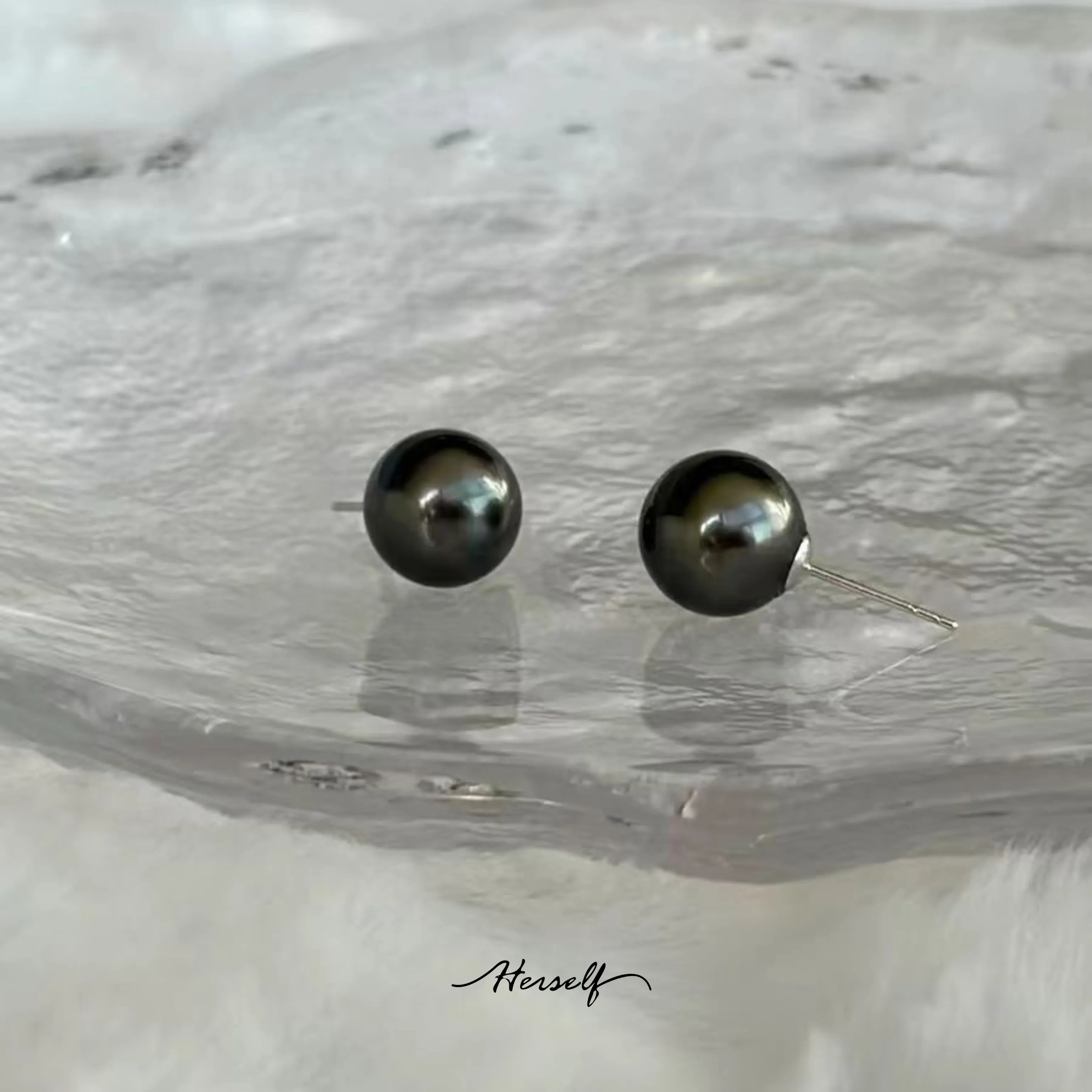Tahitian Pearl Earring Studs - 8-9mm/9-10mm
