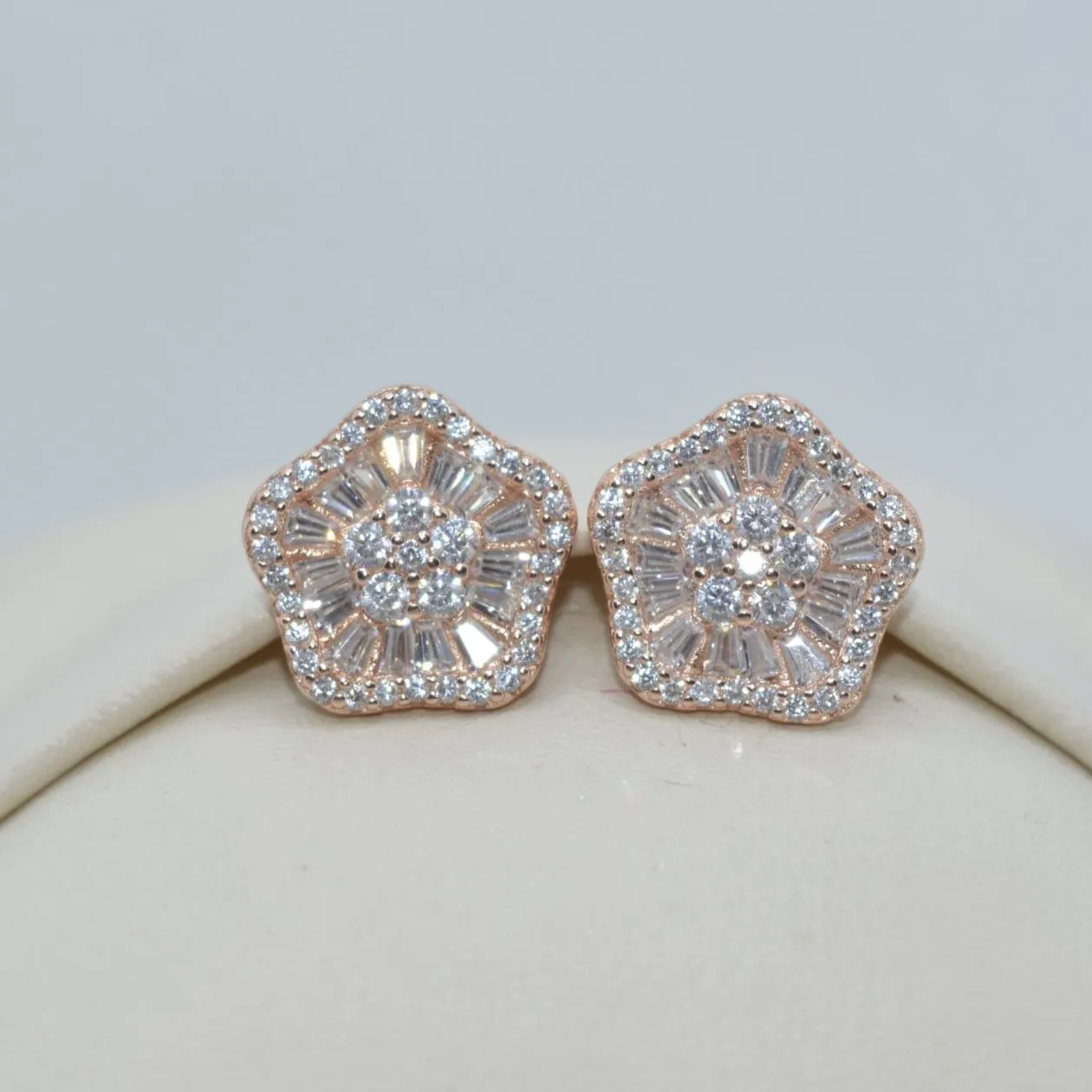 Twinkle Starlets